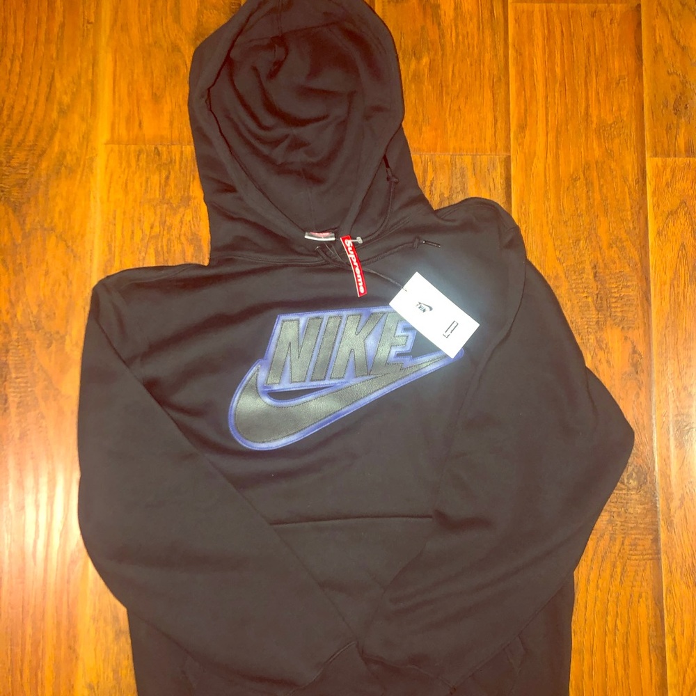 LEATHER NIKExSUPREME HOODIE